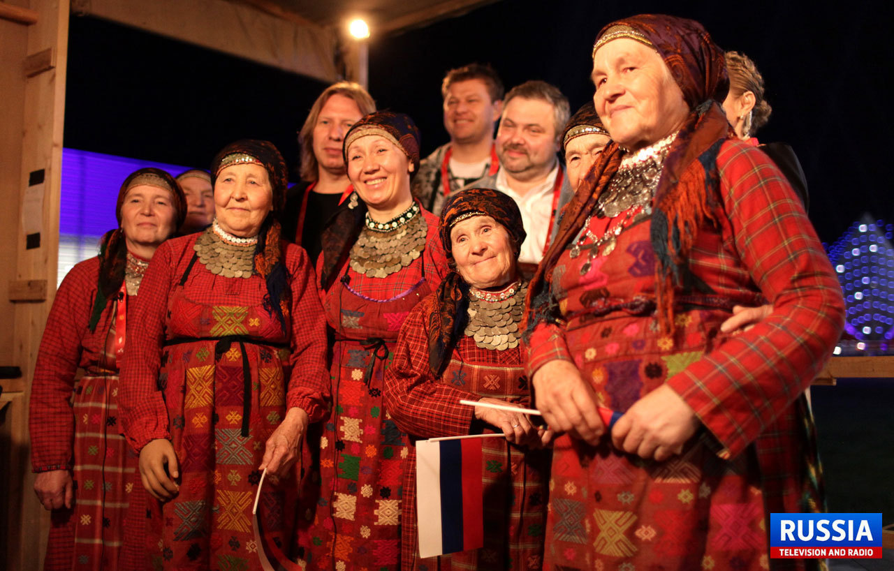 Бурановские бабушки фото. Ансамбль Бурановские бабушки. Бурановские бабушки Евровидение. Удмуртский коллектив Бурановские бабушки. Удмуртия Бурановские бабушки.