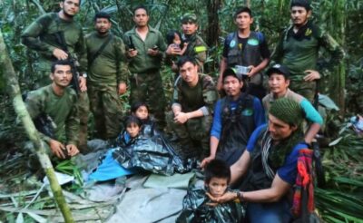 Четверых детей, выживших после авиакатастрофы в джунглях Колумбии. Фото ТАСС/Colombia's Armed Force Press Office via AP